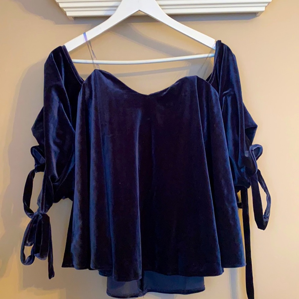 Blue velvet top with tie sleeves